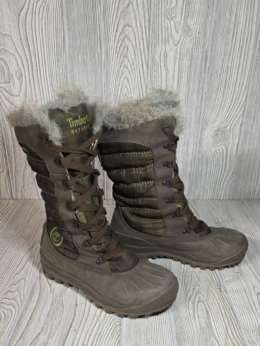 Timberland Mount Holly Waterproof Plaid Winter Snow Boots Womens Size 7.5